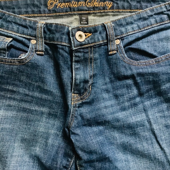 GAP Premium Denim Slim Fit Blue Jean - Picture 2 of 4
